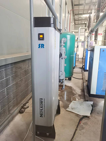 DA系列國產SR模塊吸干機在運行中